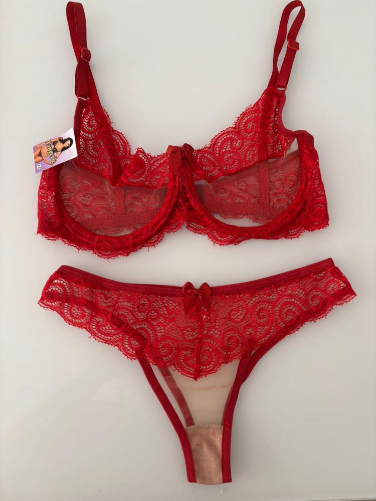 Conjunto  Tule Vermelho